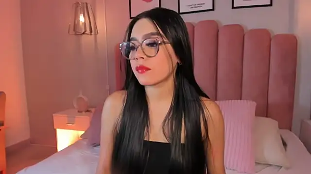 mara swan  online show from 01-11-26, 05:18