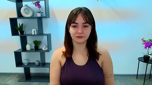 OliviaMontgommery online show from 11-30-25, 06:17