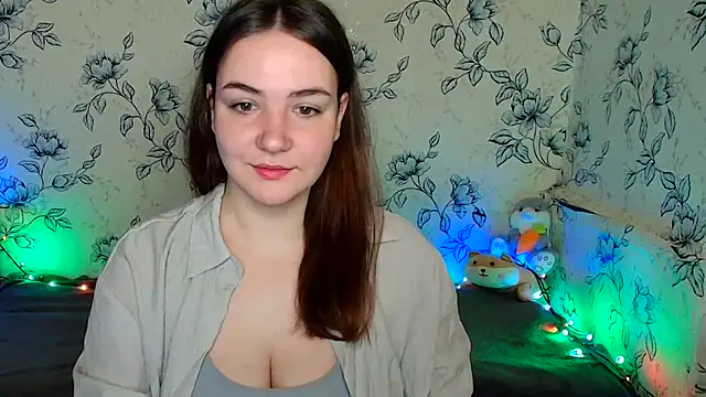 Snapshot of OliviaMontgommery chatting on 05-15-26, 11:17 OliviaMontgommery online show from 05-15-26, 11:17
