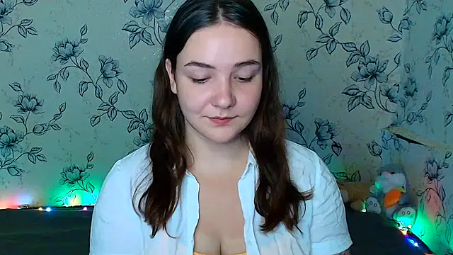 Snapshot of OliviaMontgommery chatting on 06-20-26, 03:37 OliviaMontgommery online show from 06-20-26, 03:37
