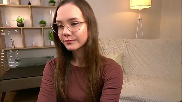 SweetSaraPie online show from 12-21-25, 06:59