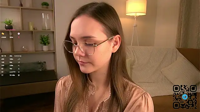 SweetSaraPie online show from 01-10-26, 05:37