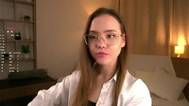 SweetSaraPie online show from 03-01-26, 06:10