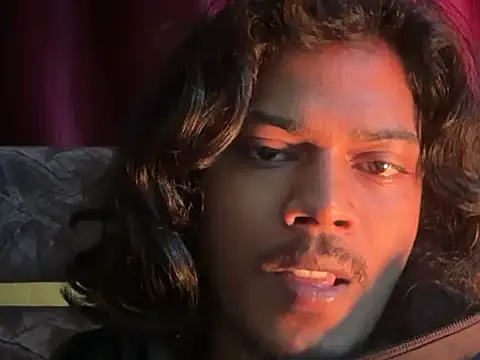 Snapshot of Ujjwallkumar0069 chatting on 12-03-25, 01:53 Ujjwallkumar0069 online show from 12-03-25, 01:53