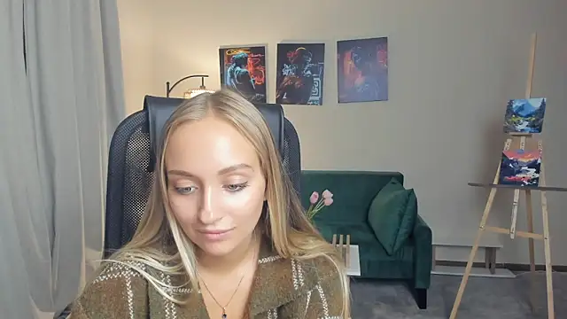 MikeDreese online show from 10-06-25, 03:42