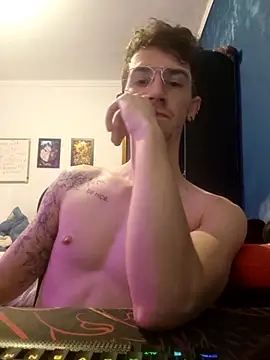 Snapshot of SweetGoodBoy22 chatting on 10-04-25, 06:17 SweetGoodBoy22 online show from 10-04-25, 06:17