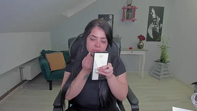 DennysseCharm online show from 10-13-25, 03:28