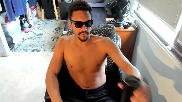 CassiusJohnson online show from 10-09-25, 01:36