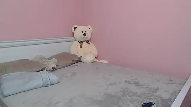  alexandra ray  online show from 11-11-25, 06:13