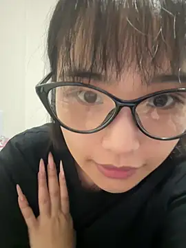 Snapshot of eee79bbb chatting on 05-05-26, 03:31 eee79bbb online show from 05-05-26, 03:31