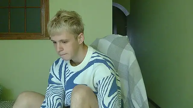 Snapshot of _Timmy_Boy_ chatting on 10-18-25, 07:31 Timmy Boy online show from 10-18-25, 07:31