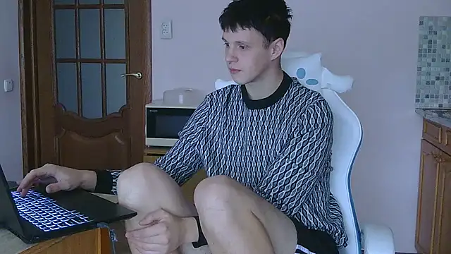 Snapshot of _Timmy_Boy_ chatting on 11-10-25, 09:08 Timmy Boy online show from 11-10-25, 09:08