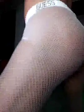 Snapshot of Angelita_culona chatting on 11-22-25, 06:45 Angelita culona online show from 11-22-25, 06:45