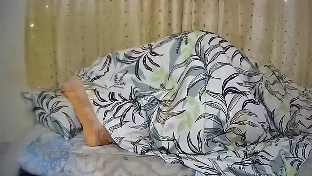 QueenLady7 online show from 10-18-25, 03:53