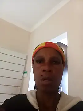 QueenLady7 online show from 10-20-25, 11:54
