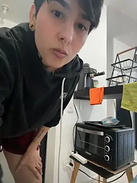 DaisyEmily online show from 11-20-25, 10:09