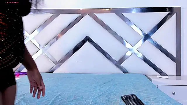 daenerysxxx online show from 11-12-25, 07:13