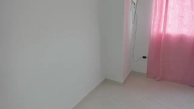 talianasweet03 online show from 10-22-25, 07:57