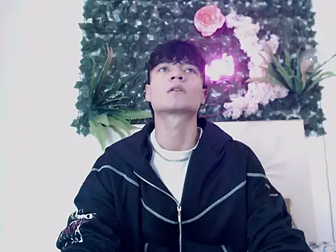 alex russo   online show from 10-28-25, 11:29