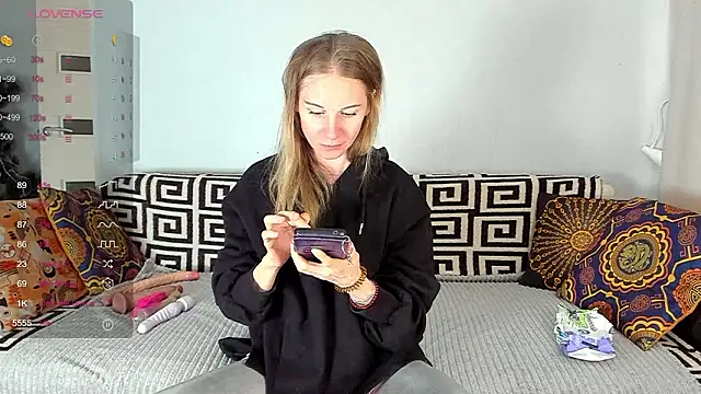 Amalia Mio online show from 03-23-26, 08:29