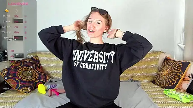 Amalia Mio online show from 03-31-26, 10:04