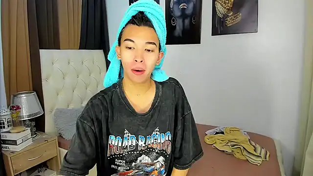 Snapshot of Yourdreamgoddess chatting on 11-03-25, 03:57 Yourdreamgoddess online show from 11-03-25, 03:57