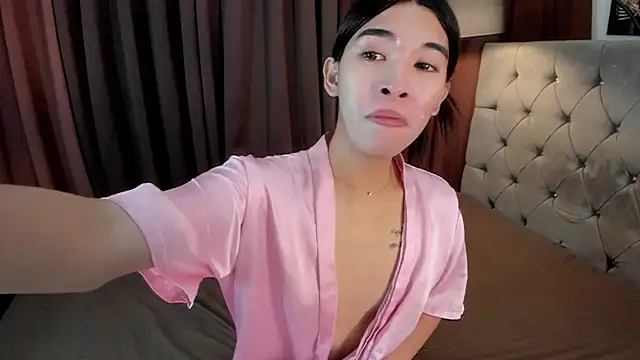 Snapshot of Yourdreamgoddess chatting on 11-16-25, 04:56 Yourdreamgoddess online show from 11-16-25, 04:56