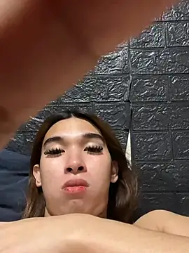 Yourdreamgoddess online show from 04-13-26, 05:51