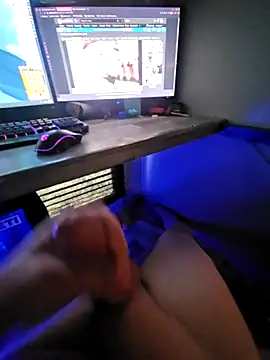 Snapshot of mysissycd chatting on 02-08-26, 10:24 mysissycd online show from 02-08-26, 10:24