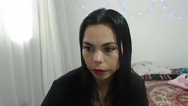 ms megan shadow online show from 12-18-25, 08:15