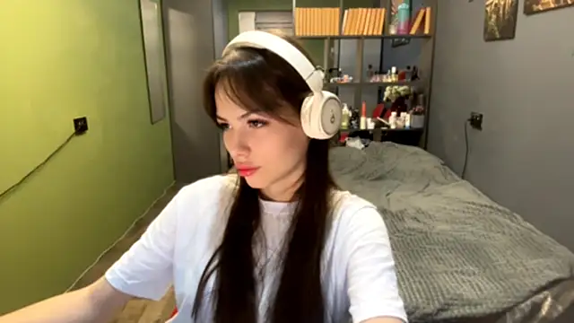 MysticAlisa online show from 10-16-25, 10:05