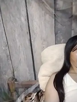 Snapshot of sumaybae chatting on 06-16-26, 01:03 sumaybae online show from 06-16-26, 01:03