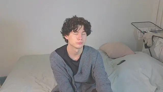 Cute Mike online show from 02-05-26, 09:36