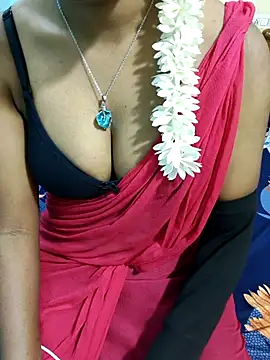 Snapshot of Chennai-couples chatting on 01-17-26, 07:17 Chennai-couples online show from 01-17-26, 07:17