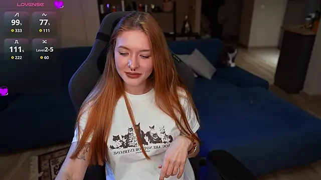 Snapshot of SsonicPorn chatting on 10-17-25, 03:47 SsonicPorn online show from 10-17-25, 03:47