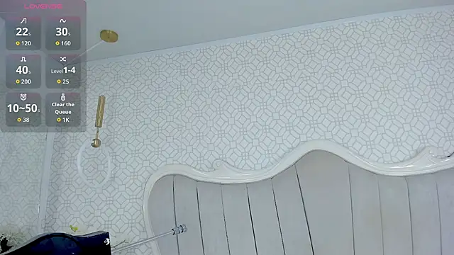 MarcelaCortes online show from 12-13-25, 09:42