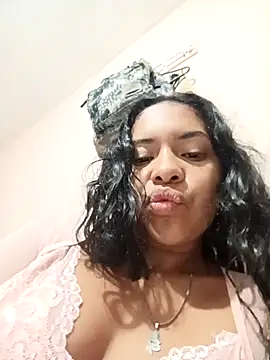 Amayavaldes online show from 11-24-25, 01:05