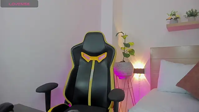 kaitt  online show from 11-08-25, 12:49