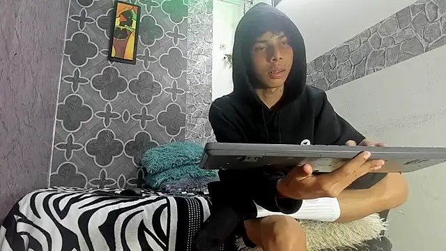 sexyboys cutex18 online show from 02-21-26, 12:44