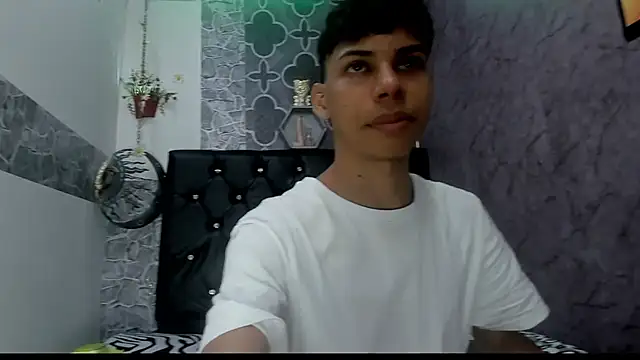 sexyboys cutex18 online show from 03-13-26, 10:16