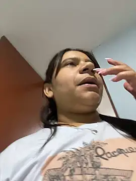 Stefany Bam online show from 11-22-25, 01:04