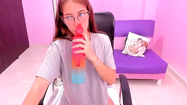 blondie dirtysquirt online show from 11-18-25, 07:18