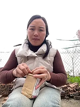 Pii x online show from 12-04-25, 06:44