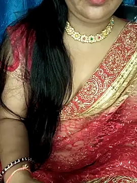 Snapshot of Rashmi_011 chatting on 05-15-26, 11:56 Rashmi 011 online show from 05-15-26, 11:56