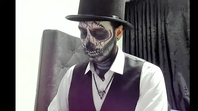 coolfriki online show from 11-02-25, 03:42