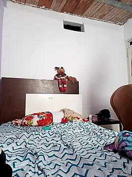 Mau-sophy online show from 11-19-25, 03:23