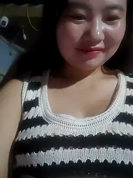 Snapshot of thanhxuan301 chatting on 10-06-25, 10:56 thanhxuan301 online show from 10-06-25, 10:56