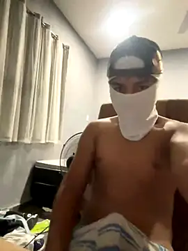 lain213 online show from 10-30-25, 06:26