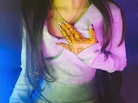 Snapshot of Roiseeee chatting on 02-10-26, 04:49 Roiseeee online show from 02-10-26, 04:49