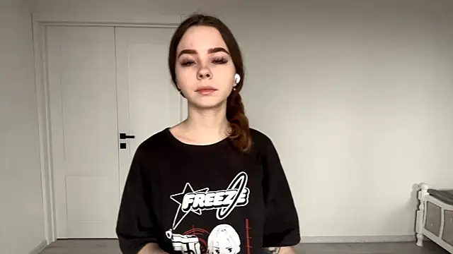 EhtelBiondi online show from 12-04-25, 08:12